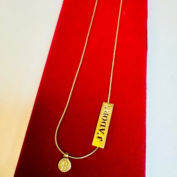 Dior Gold J'ADORE Pendant Necklace - Picture 14 of 15